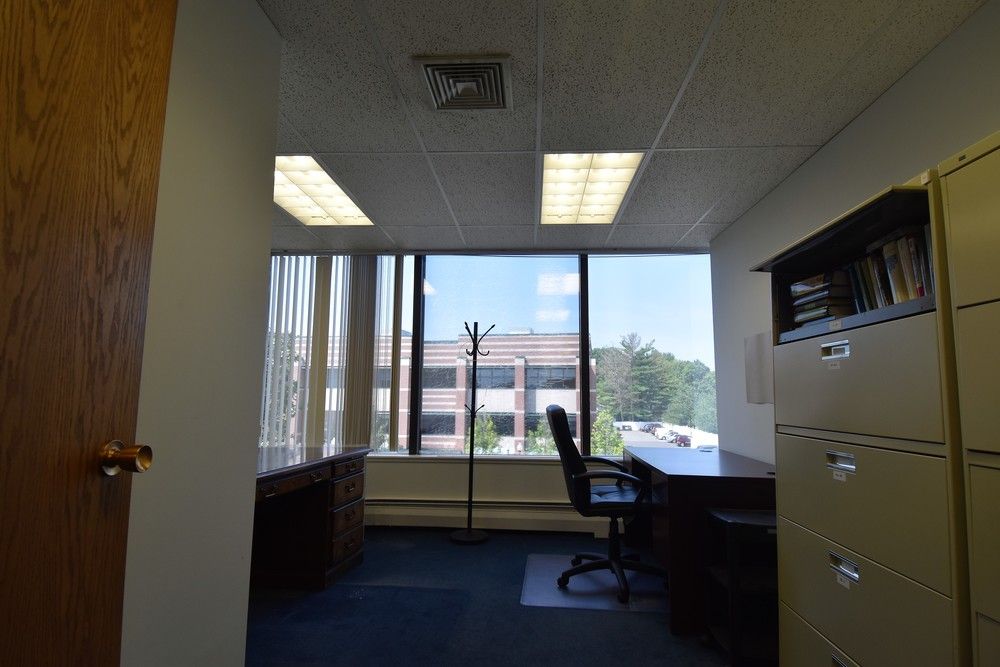 18 North Main Street, West Hartford, CT 06107